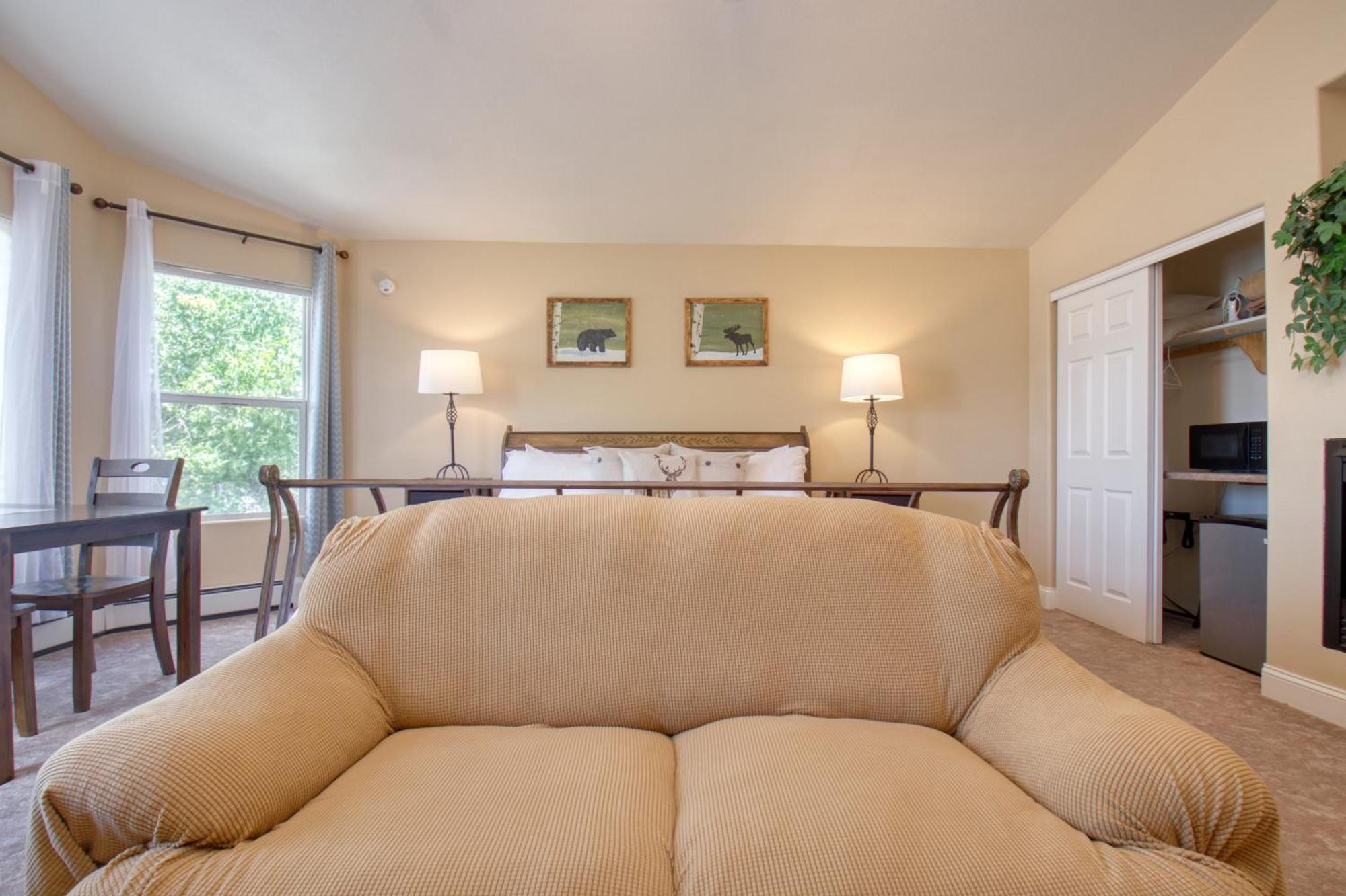 Castle Creek Manor Bed and Breakfast Grand Junction Εξωτερικό φωτογραφία