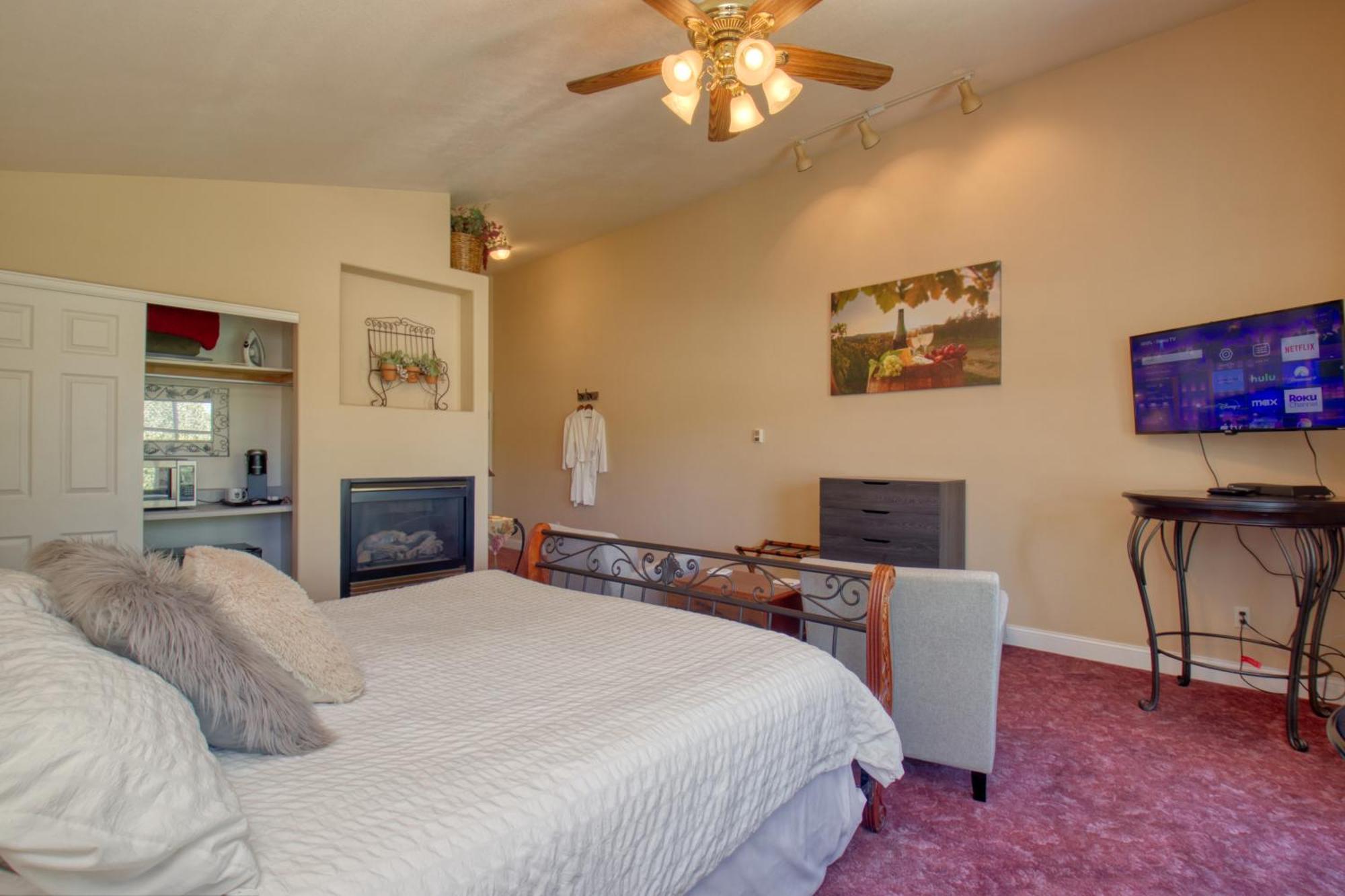 Castle Creek Manor Bed and Breakfast Grand Junction Εξωτερικό φωτογραφία