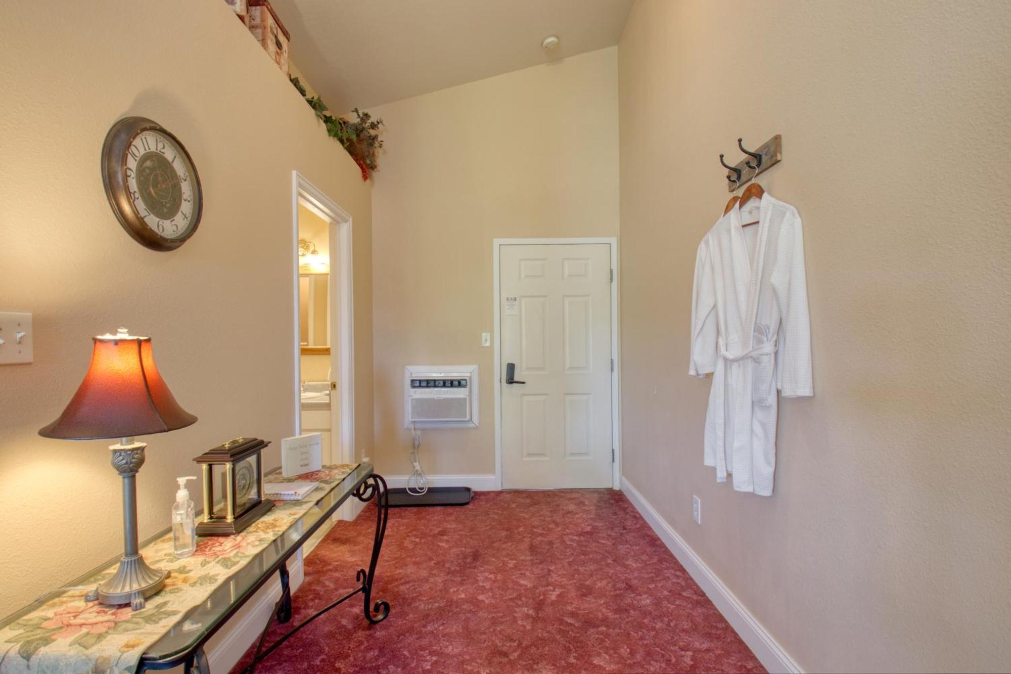 Castle Creek Manor Bed and Breakfast Grand Junction Εξωτερικό φωτογραφία